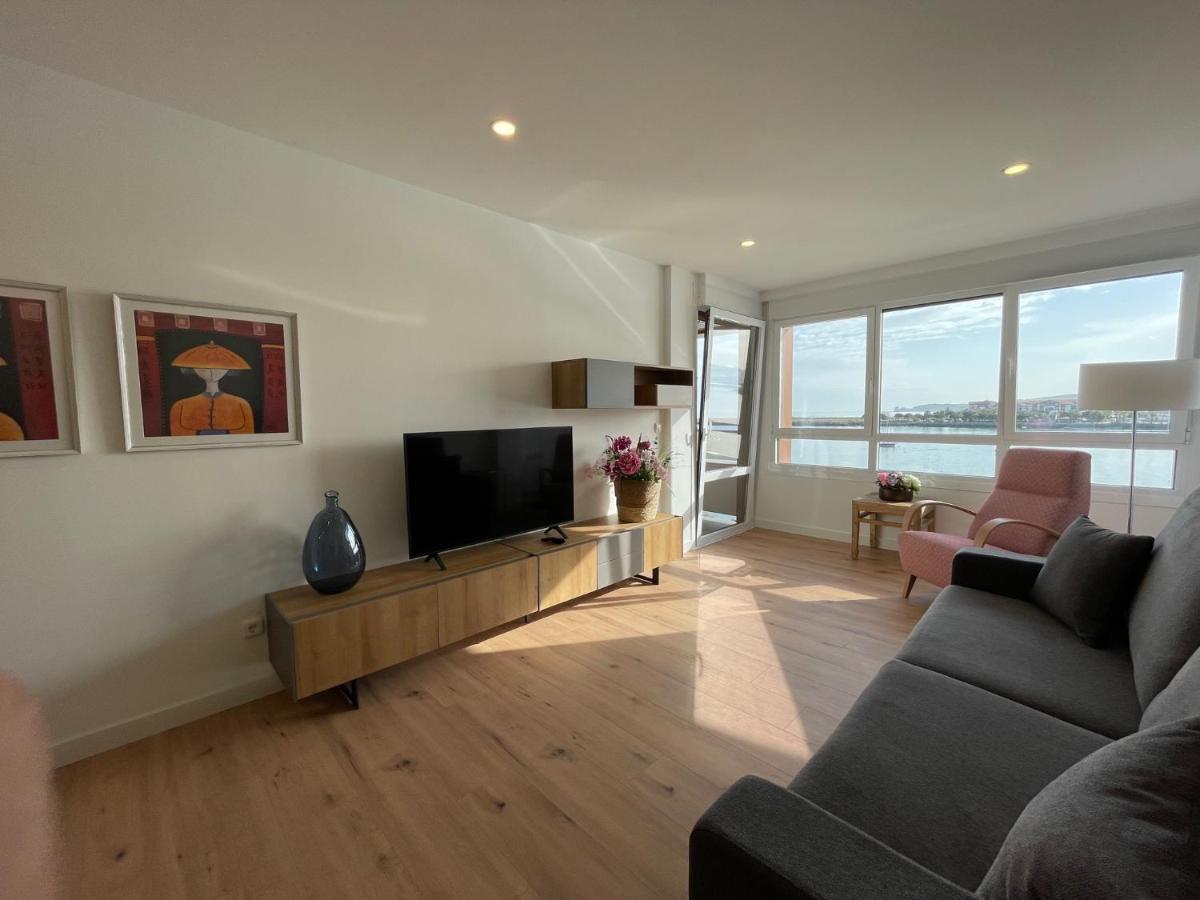 Ibaia By Smiling Rentals Hondarribia Bagian luar foto