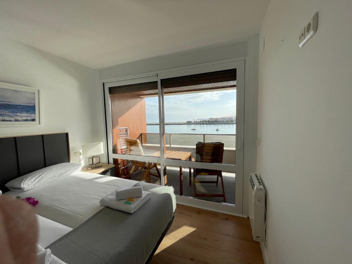 Ibaia By Smiling Rentals Hondarribia Bagian luar foto
